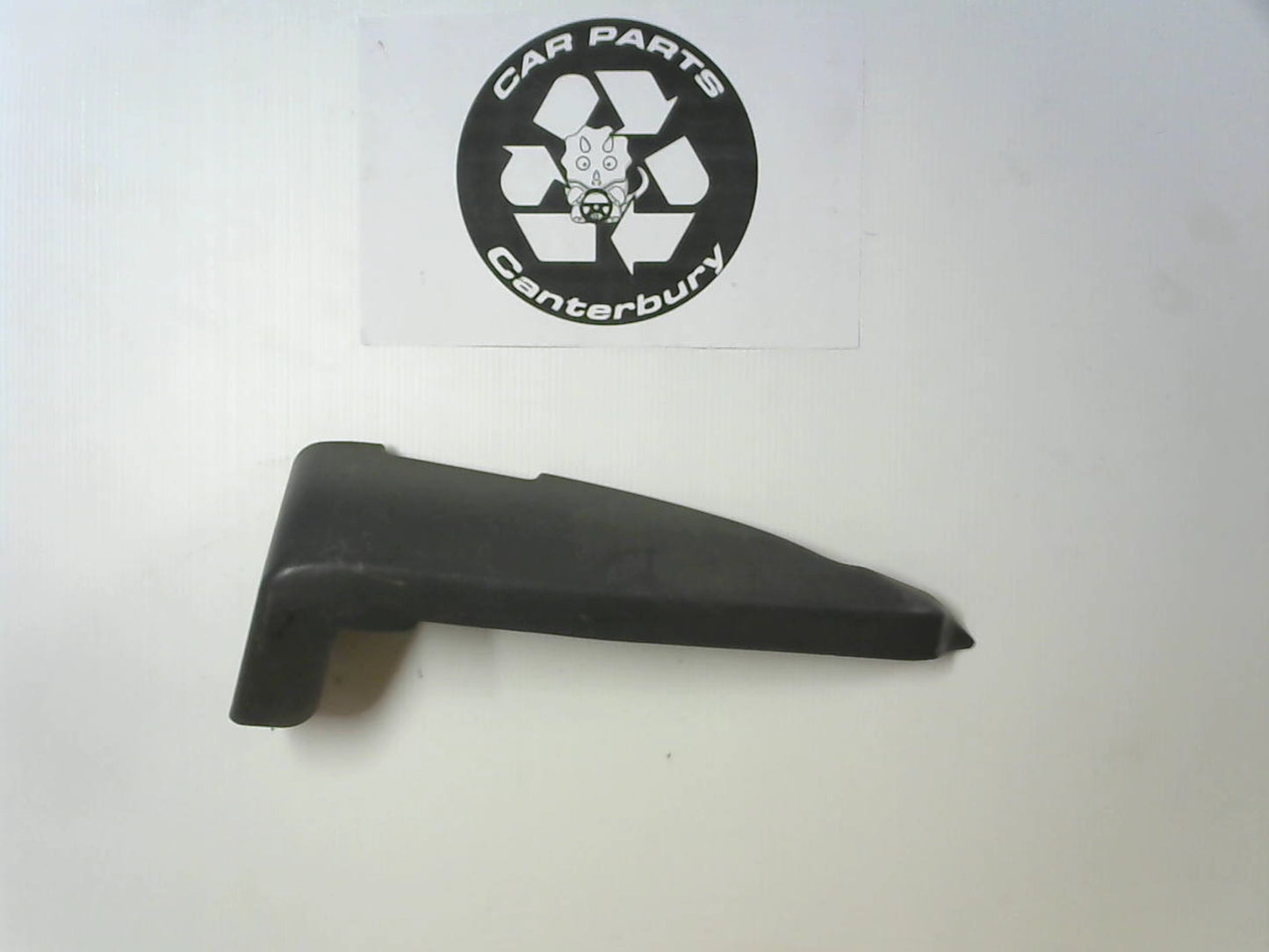 Parcel Tray Side Trim R 64310-10140 - TM pR1288