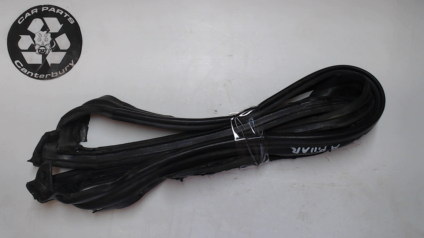 Seal - Front Windscreen Surround Window/Convertible Seal