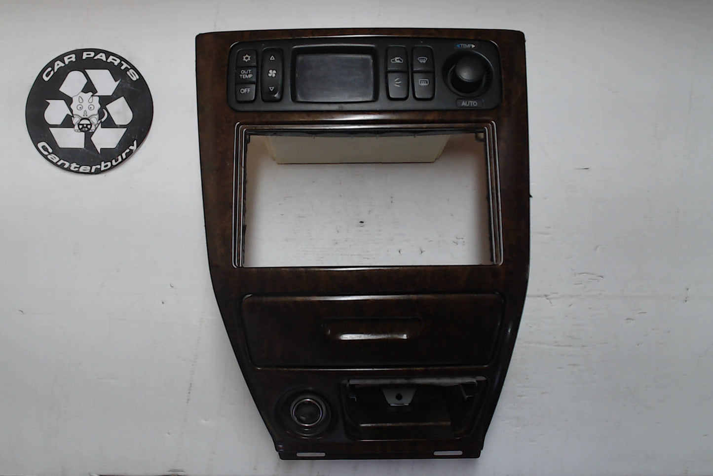 Dash Center Trim w/Heater Controls & Ashtray
