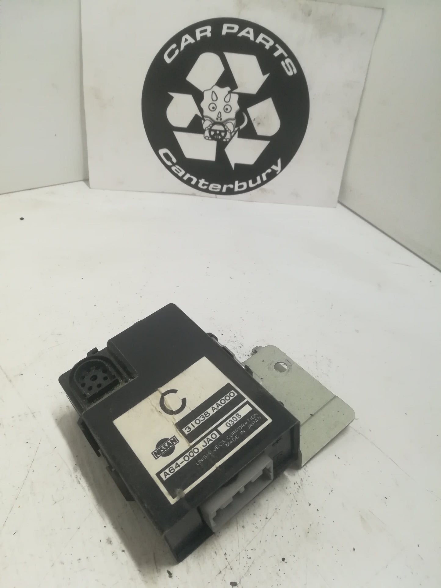 Shifter Control Unit - Automatic - 31038 AA000