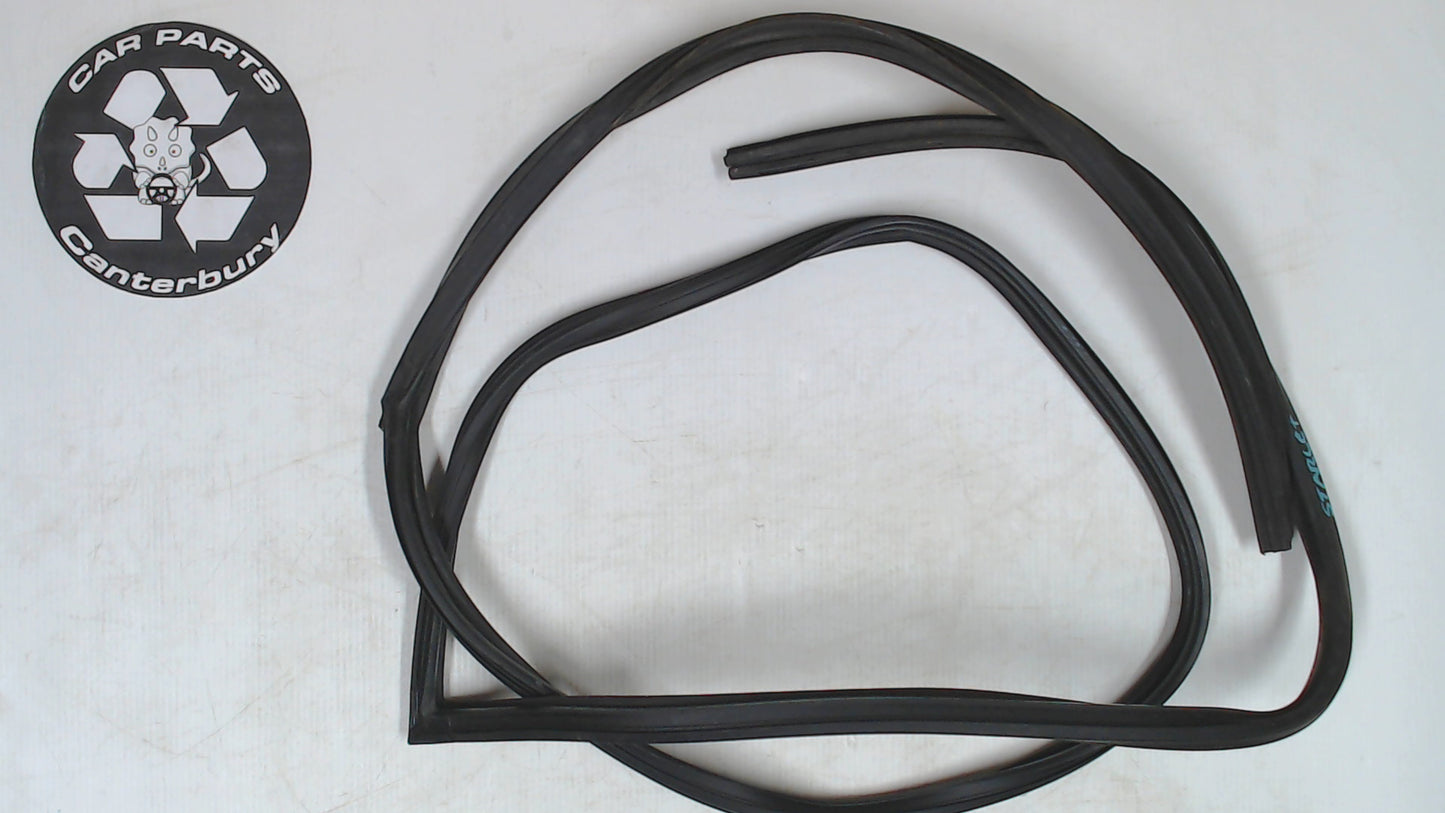 Window Seal L