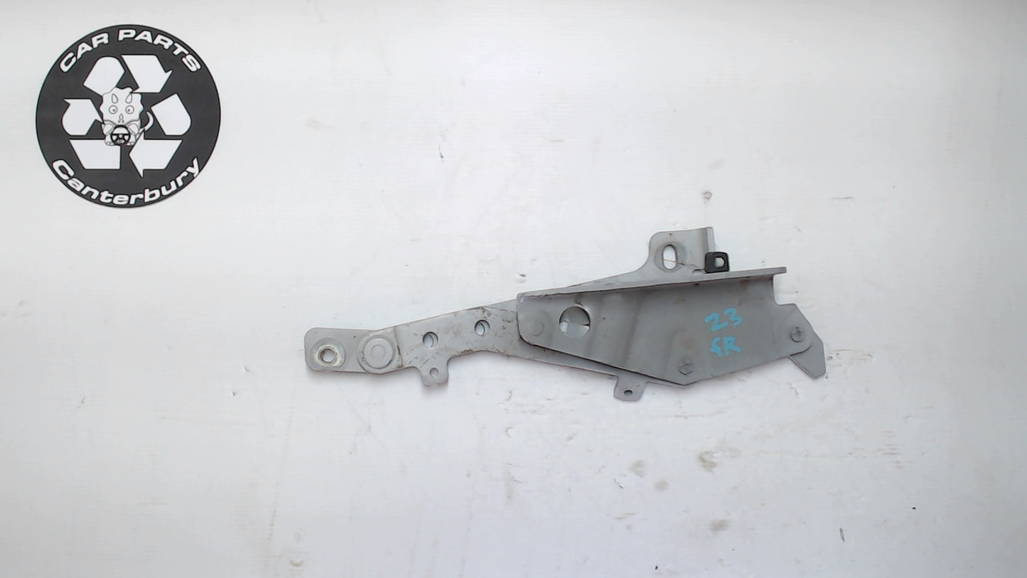 Bonnet Hinge R