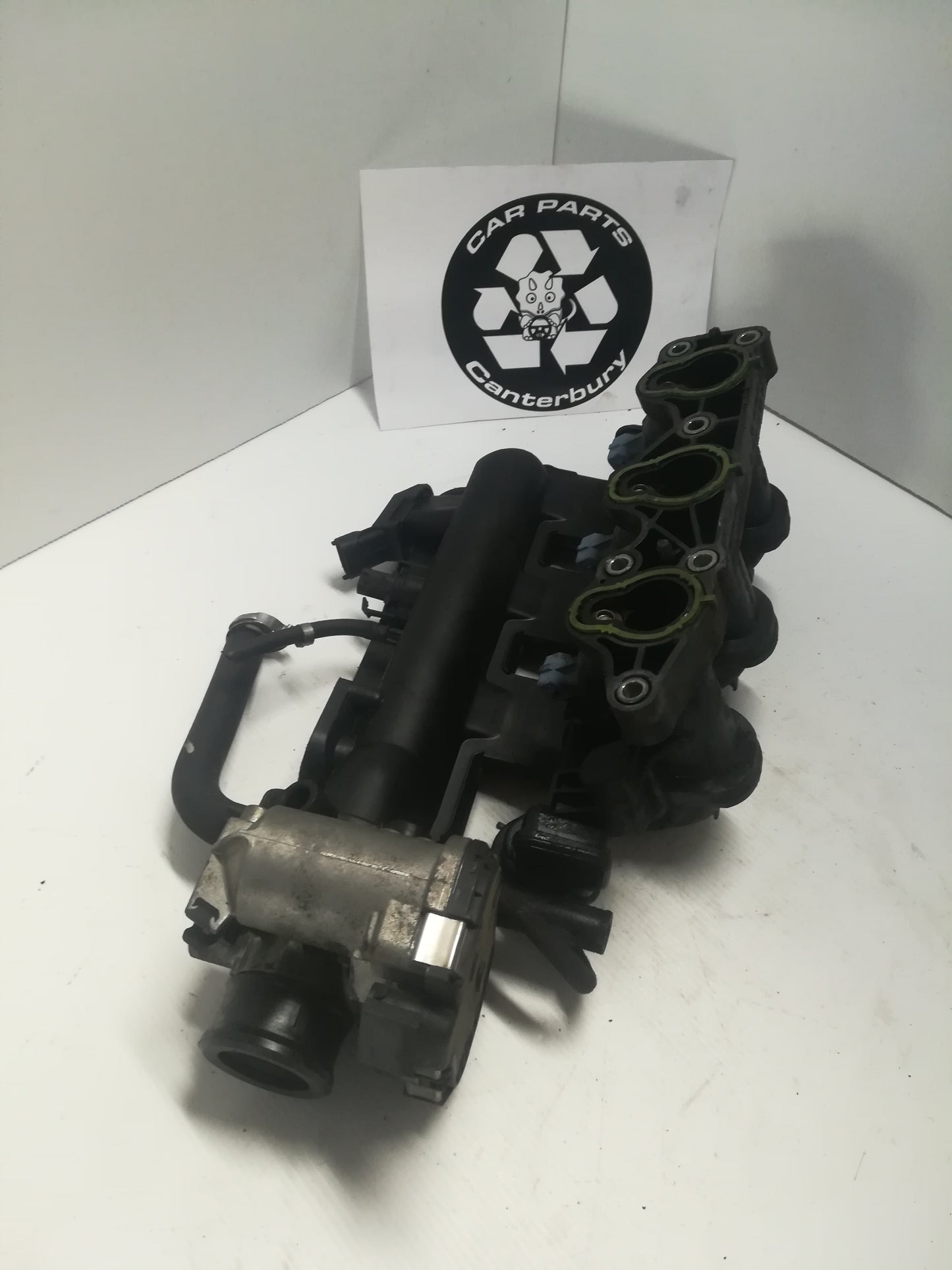 Intake Manifold And Throttle Body