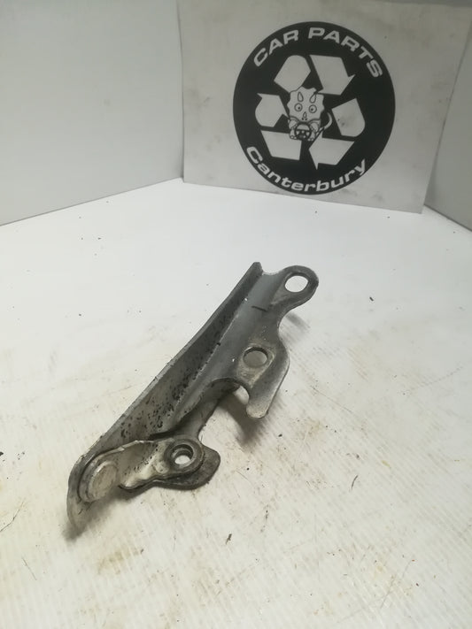 Bonnet Hinge Left