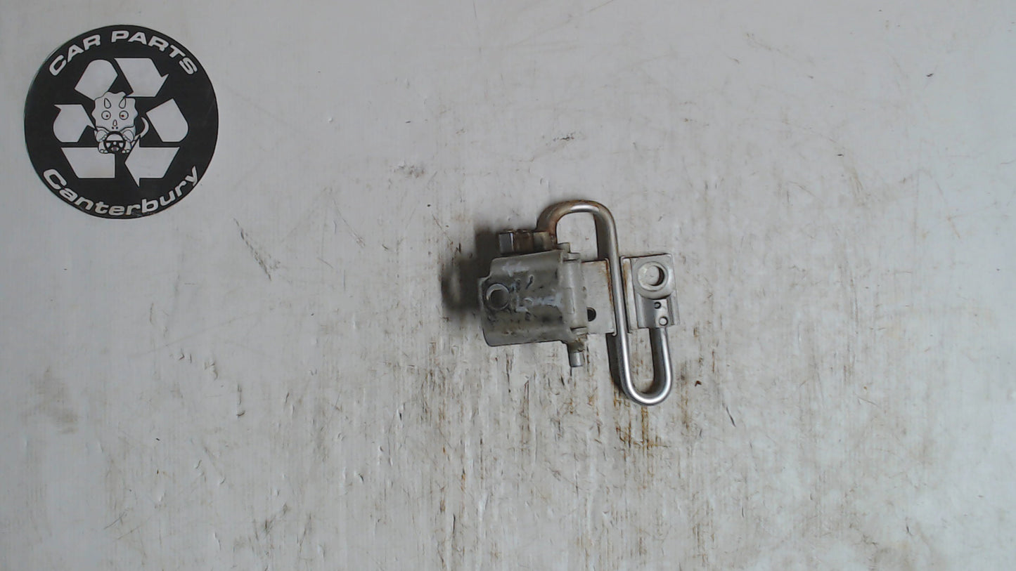 Door Hinge F/L - Lower