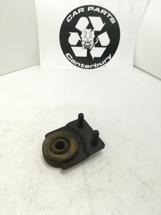 Radiator Mount Lower