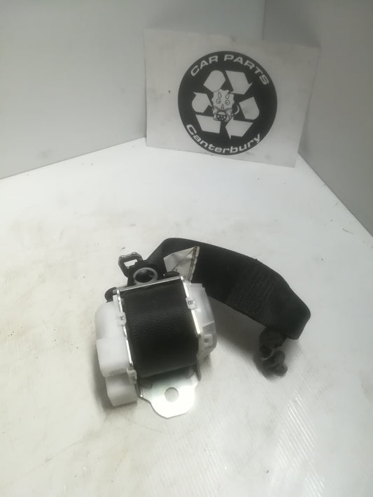 Seatbelt 7S8810