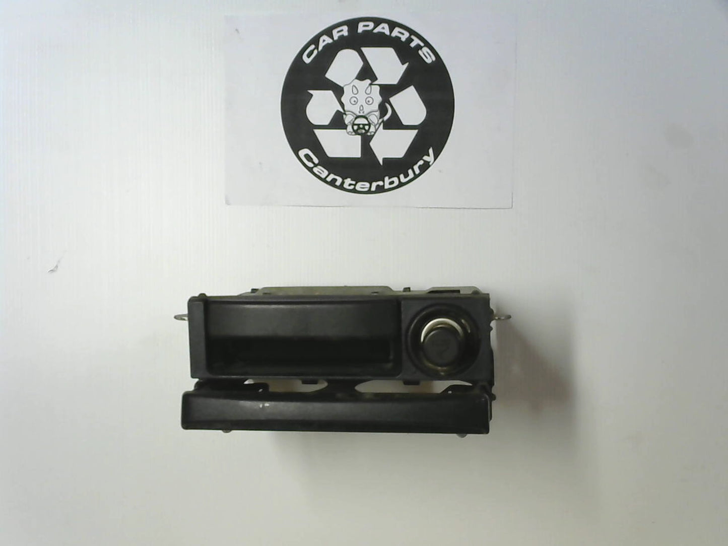 Ashtray & Cup Holders & Cigarette Lighter