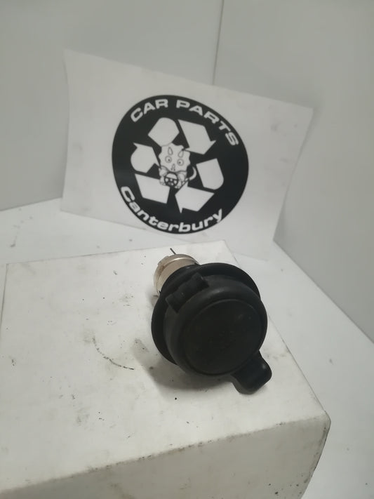 Accessory Socket