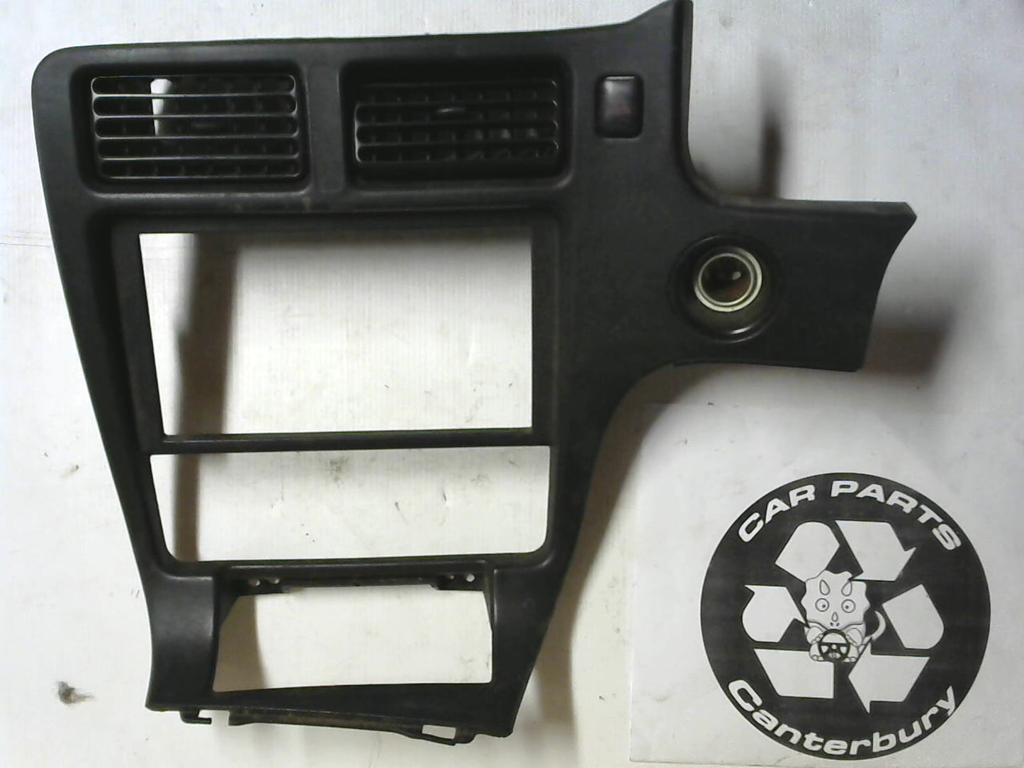 Dash Center Trim
