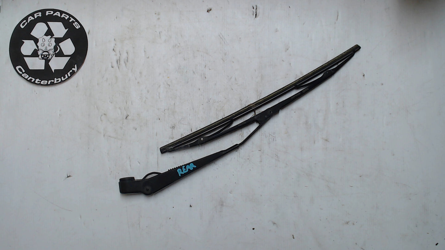 Windscreen Wiper - Boot