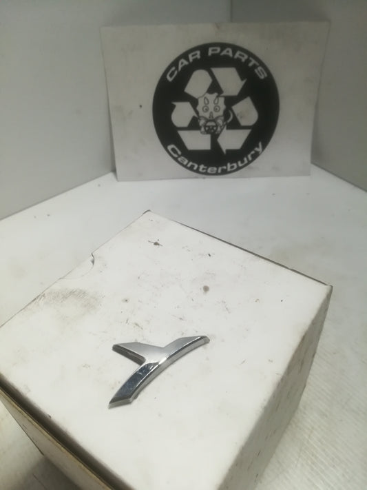 Y Badge