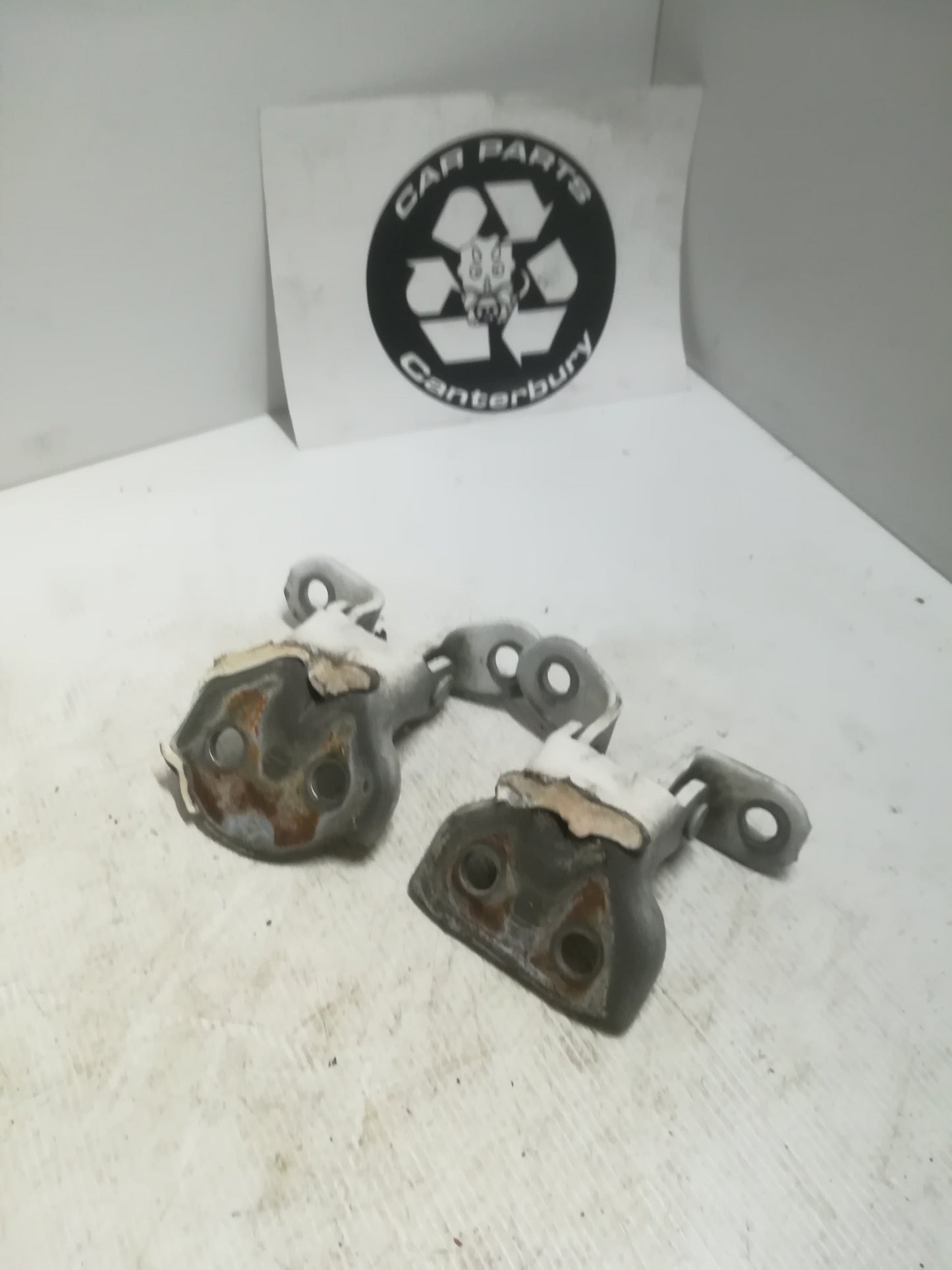 F/R Door Hinge Pair