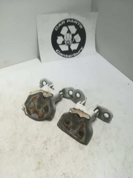 F/R Door Hinge Pair