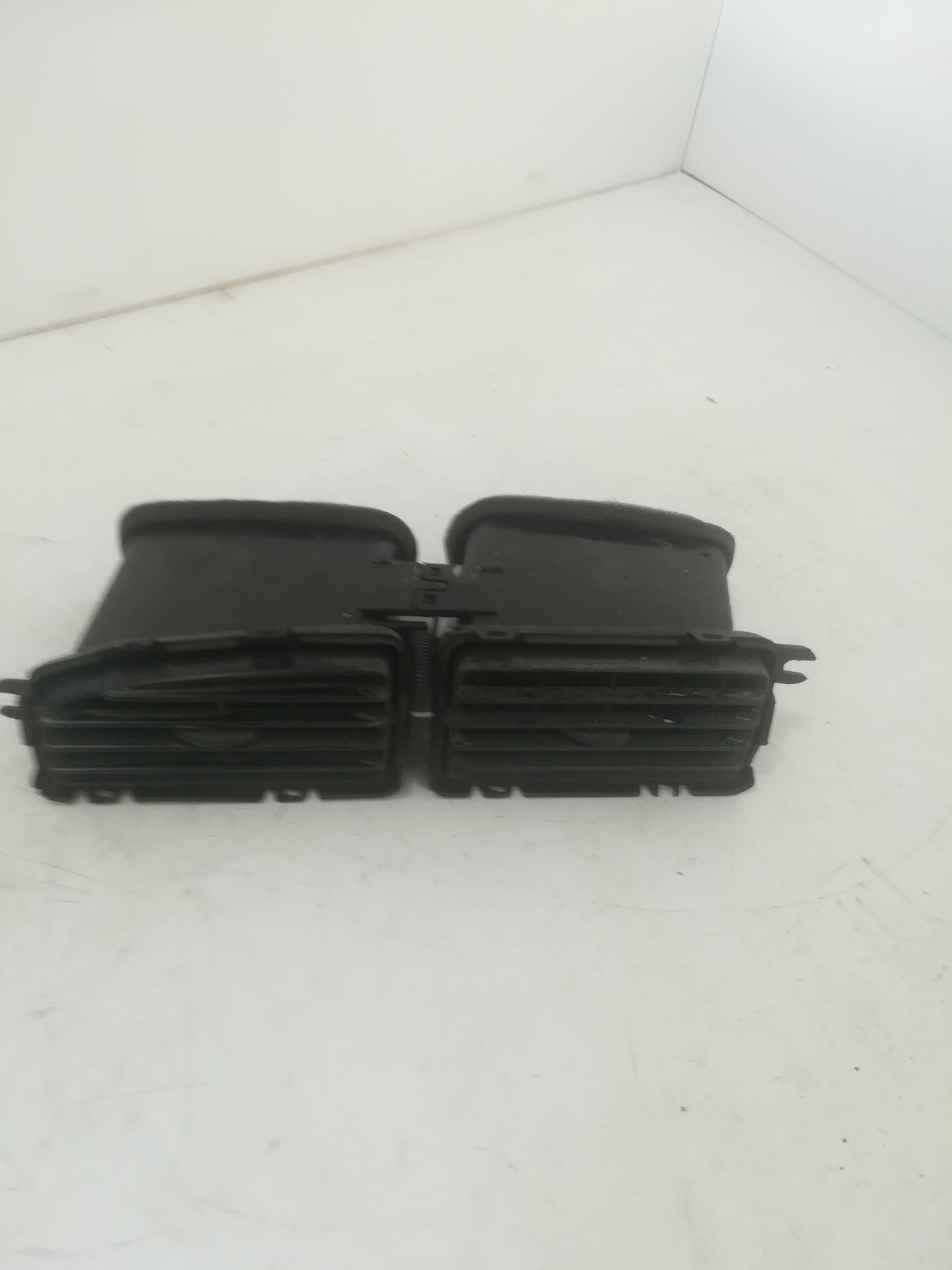 Dash Vents - Center