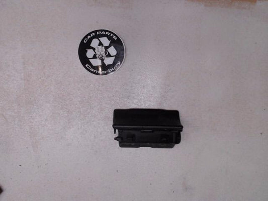 Ashtray -Tm pr1128 - waiting to recieve as return back