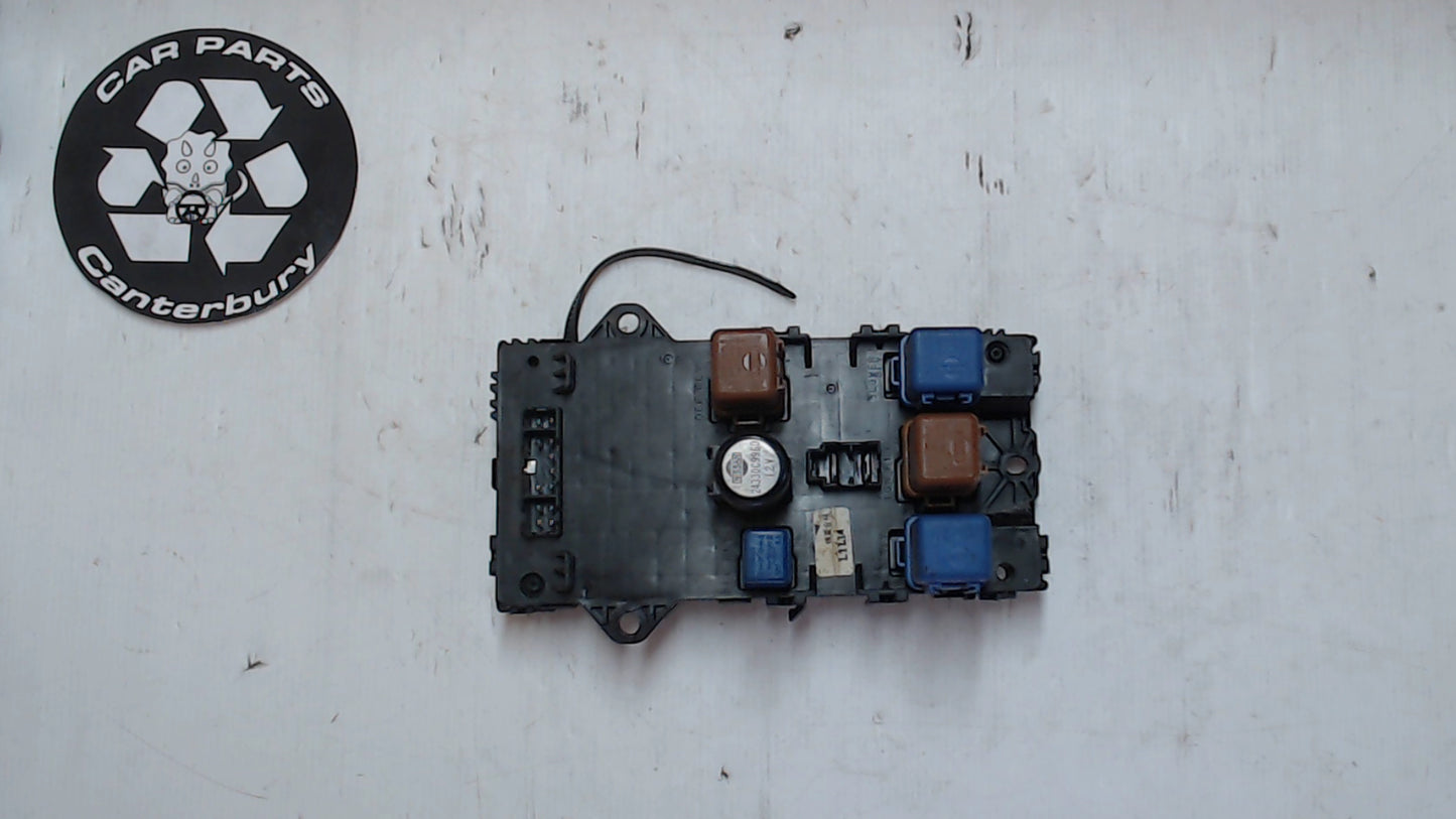 Fuse Box / Relay Box 24310 30p00