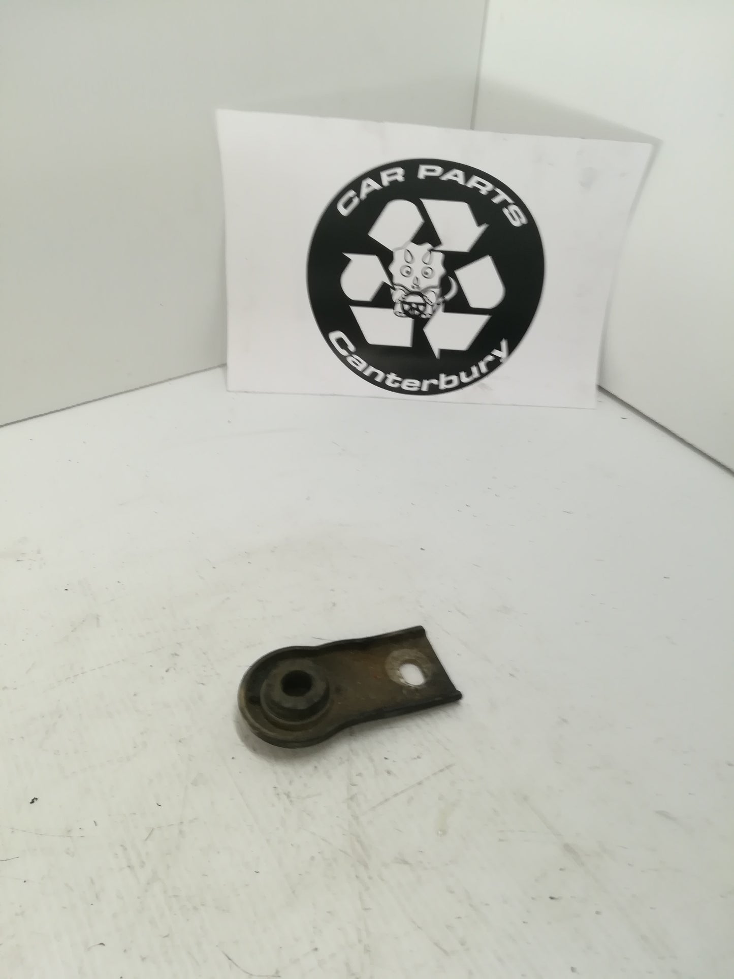 Radiator Mount Upper
