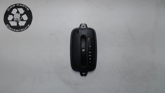Shifter Trim Upper w/Blind - Auto