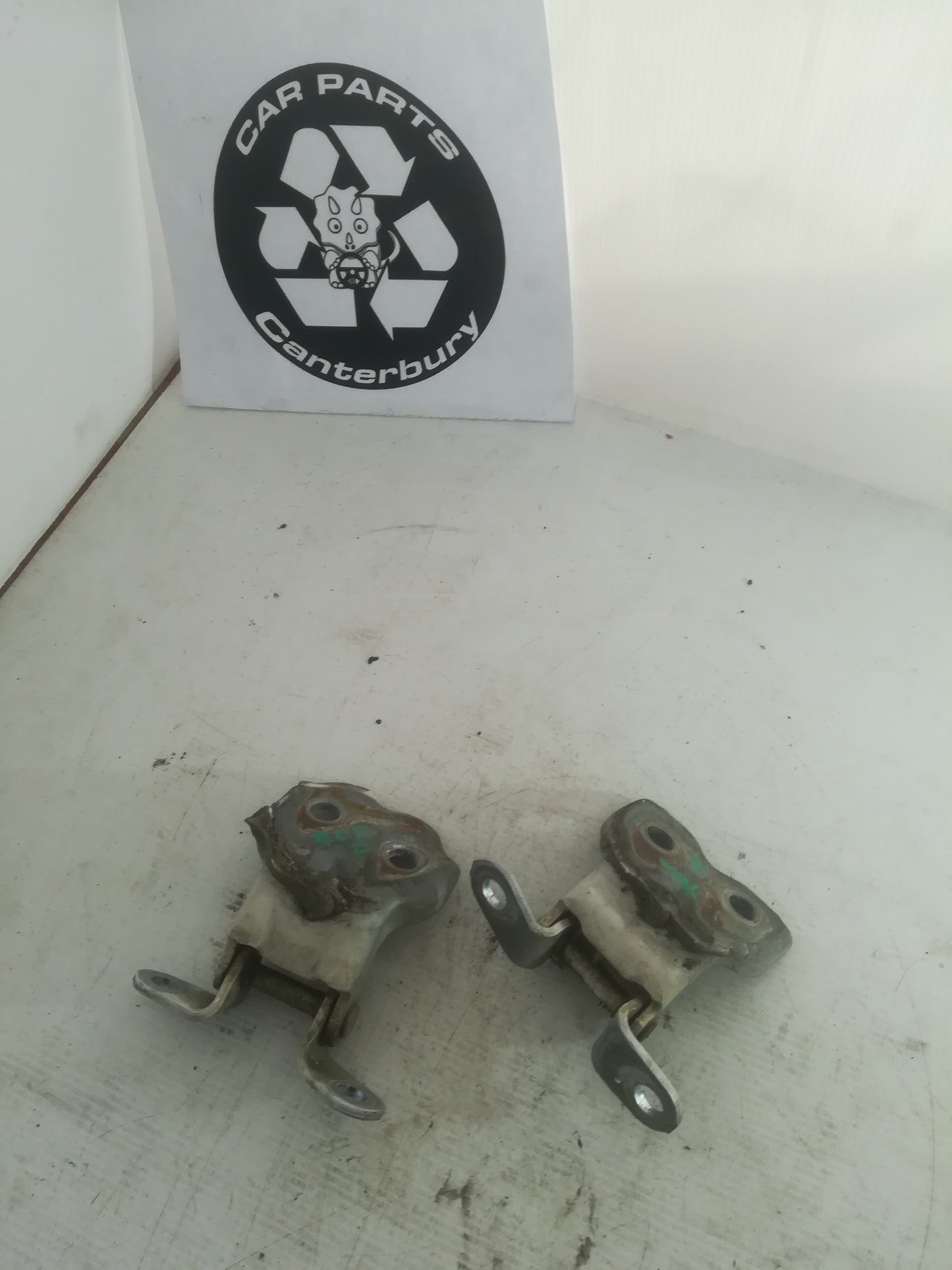 Door Hinge Pair F/L