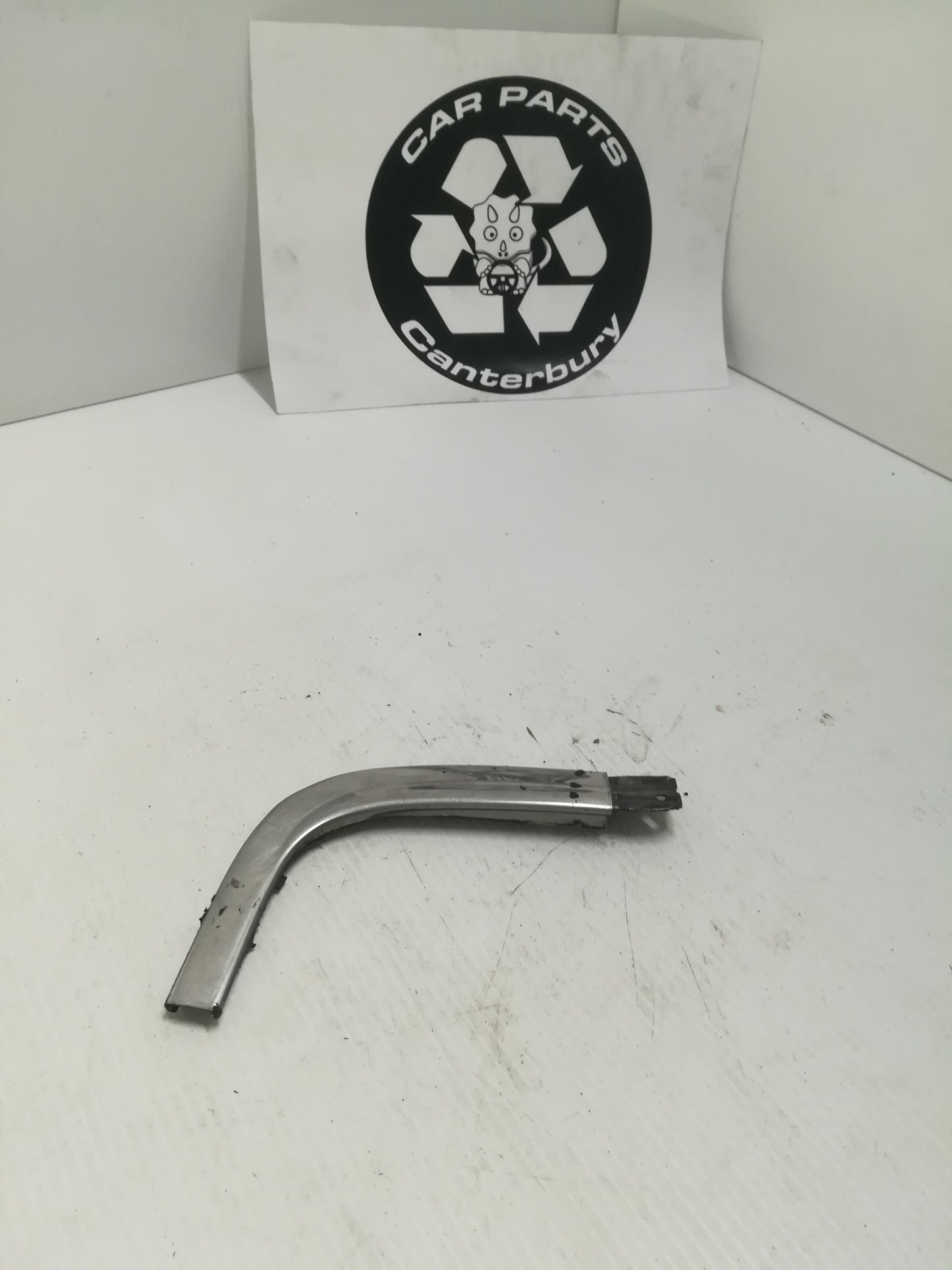 Windscreen Trim