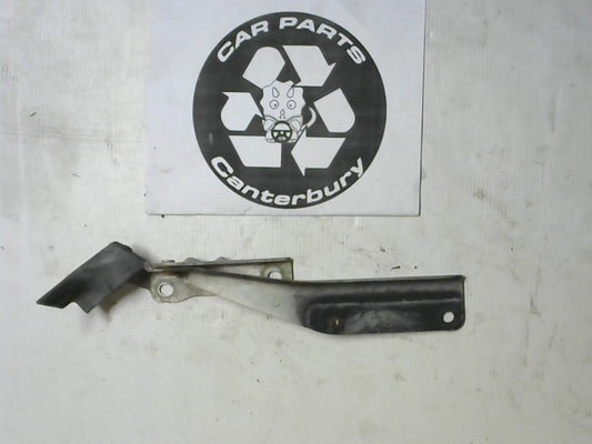 Bonnet Hinge L
