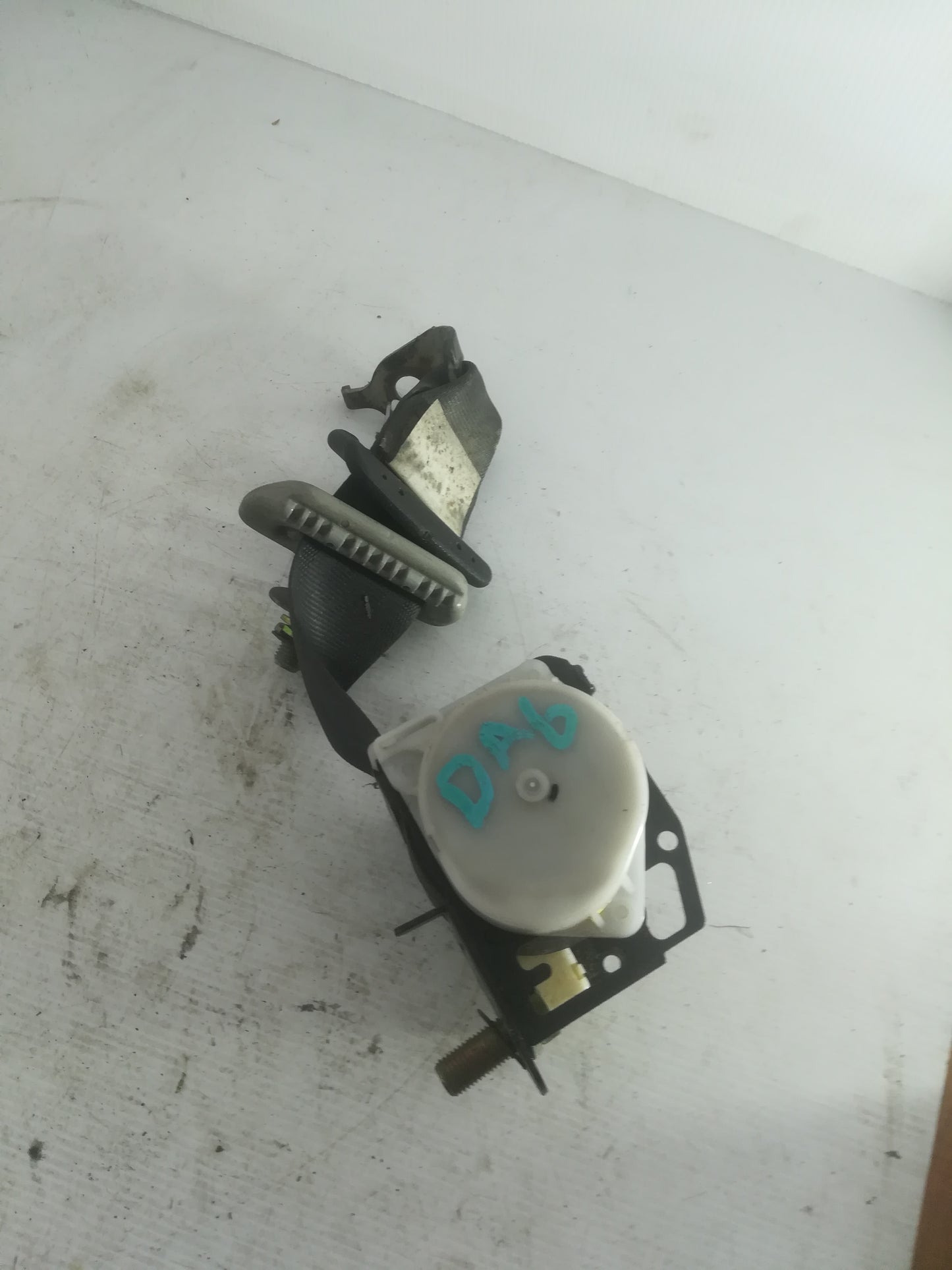Seatbelt - Tk AB0J807