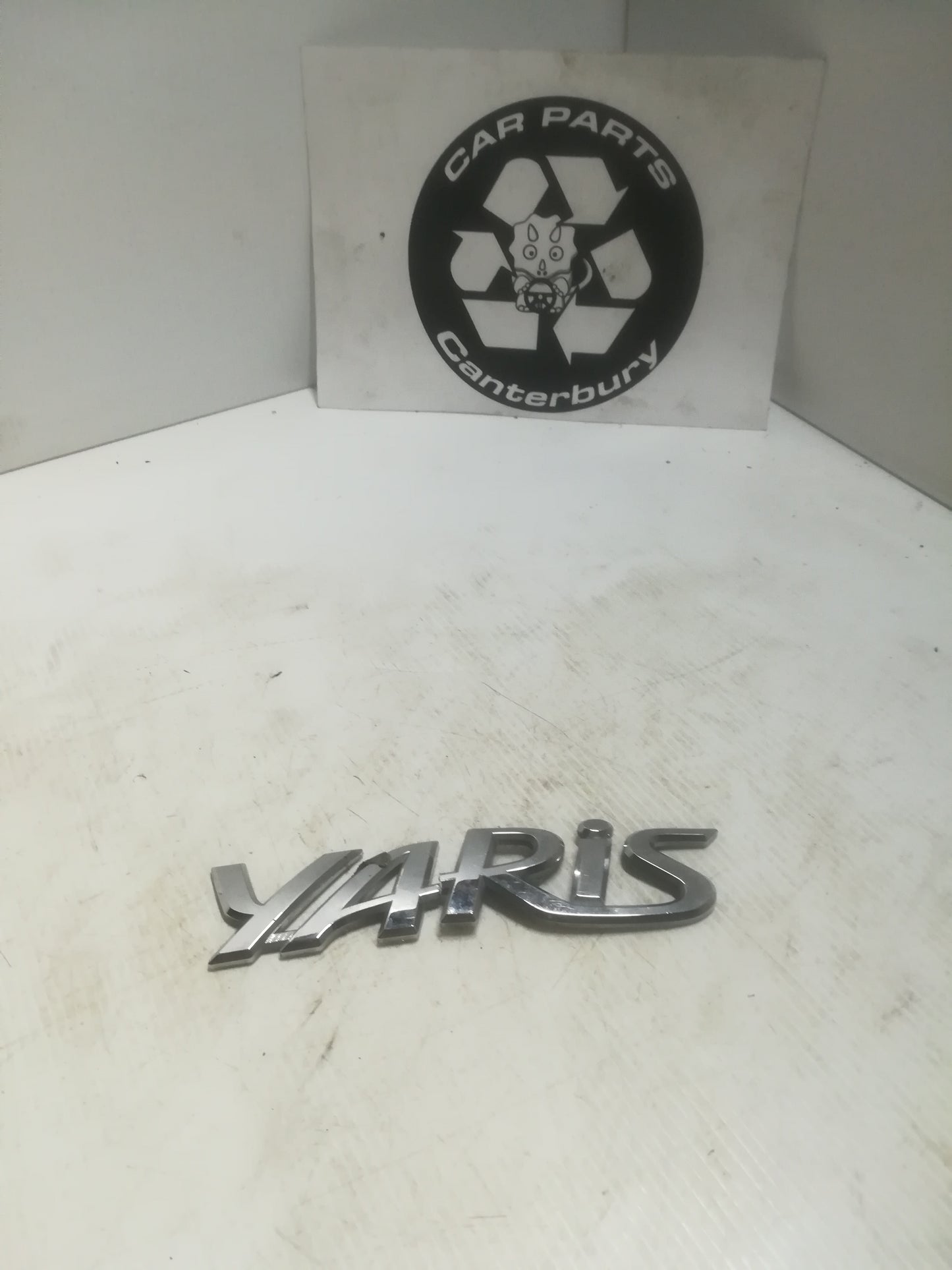 yaris badge