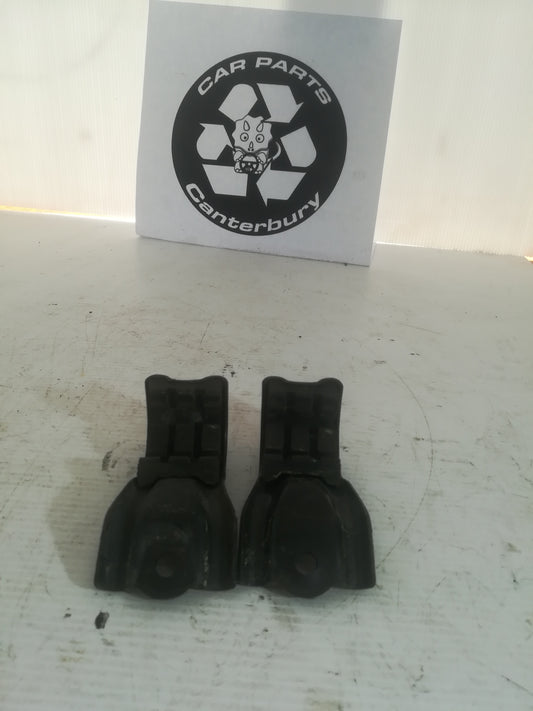 Upper Radiator Mount Pair