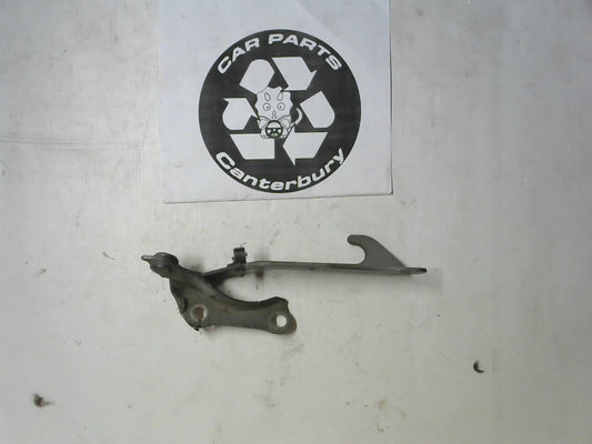 Bonnet Hinge R