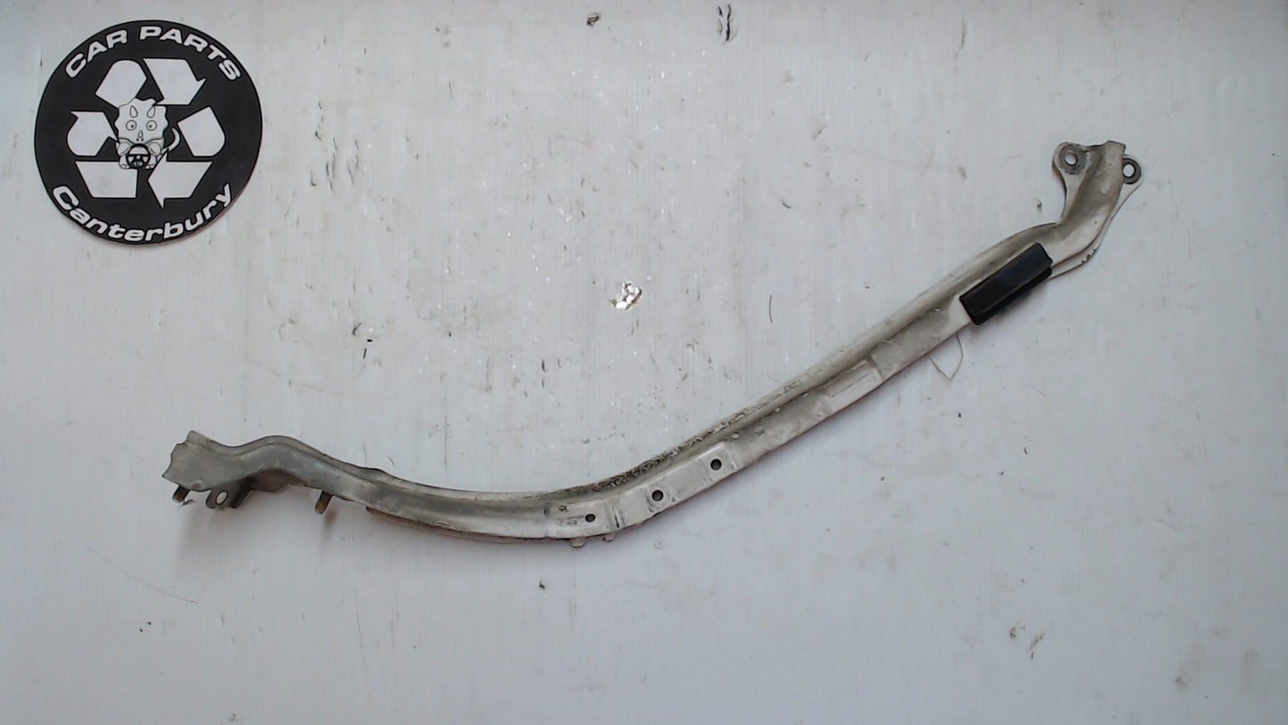 Bracket - Headlight R