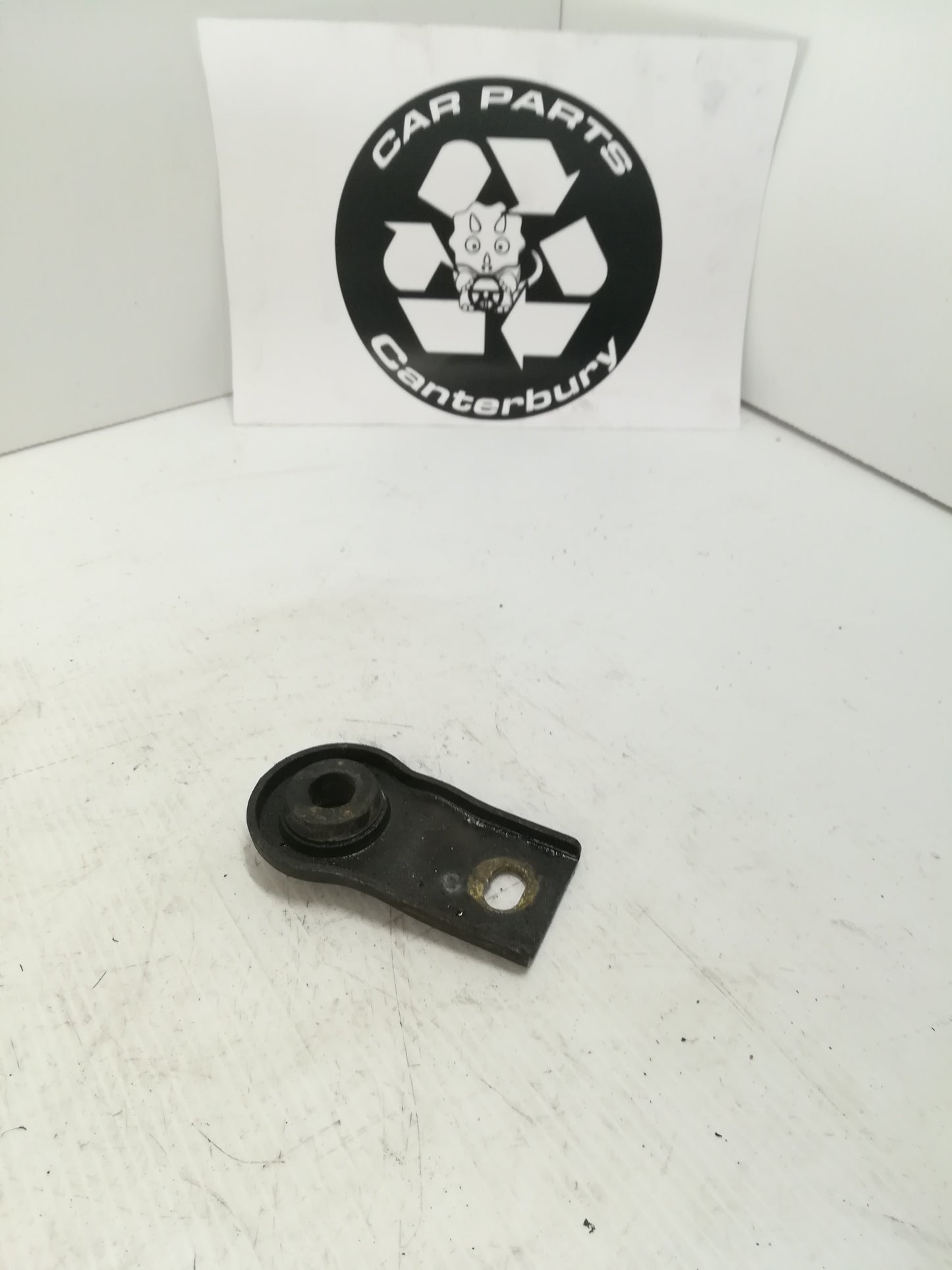 Radiator Mount Upper