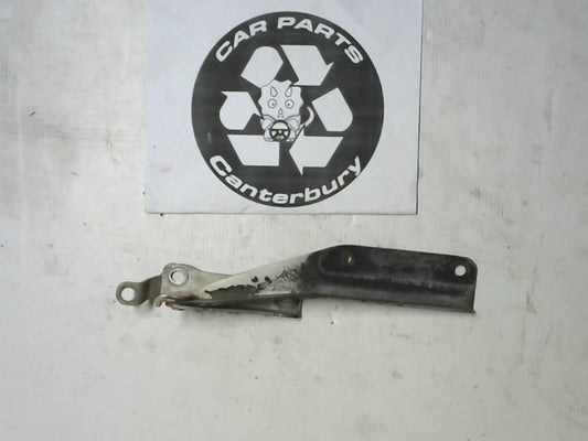 Bonnet Hinge R