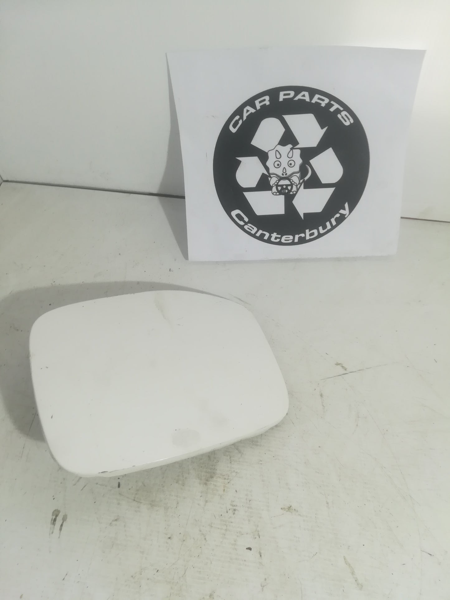 Fuel Flap White 2AD