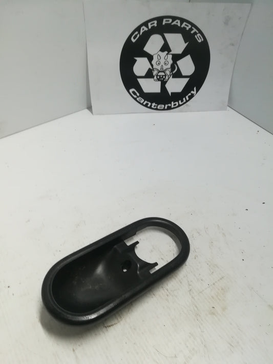 Door Cup L