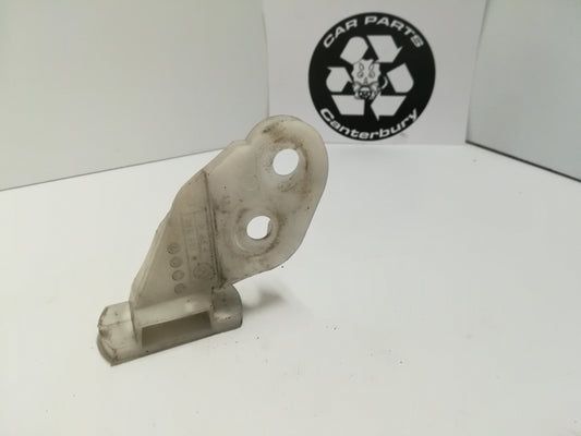 Misc Interior Plastic Bracket R