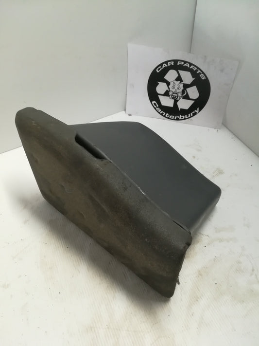 Armrest & Pocket R/R