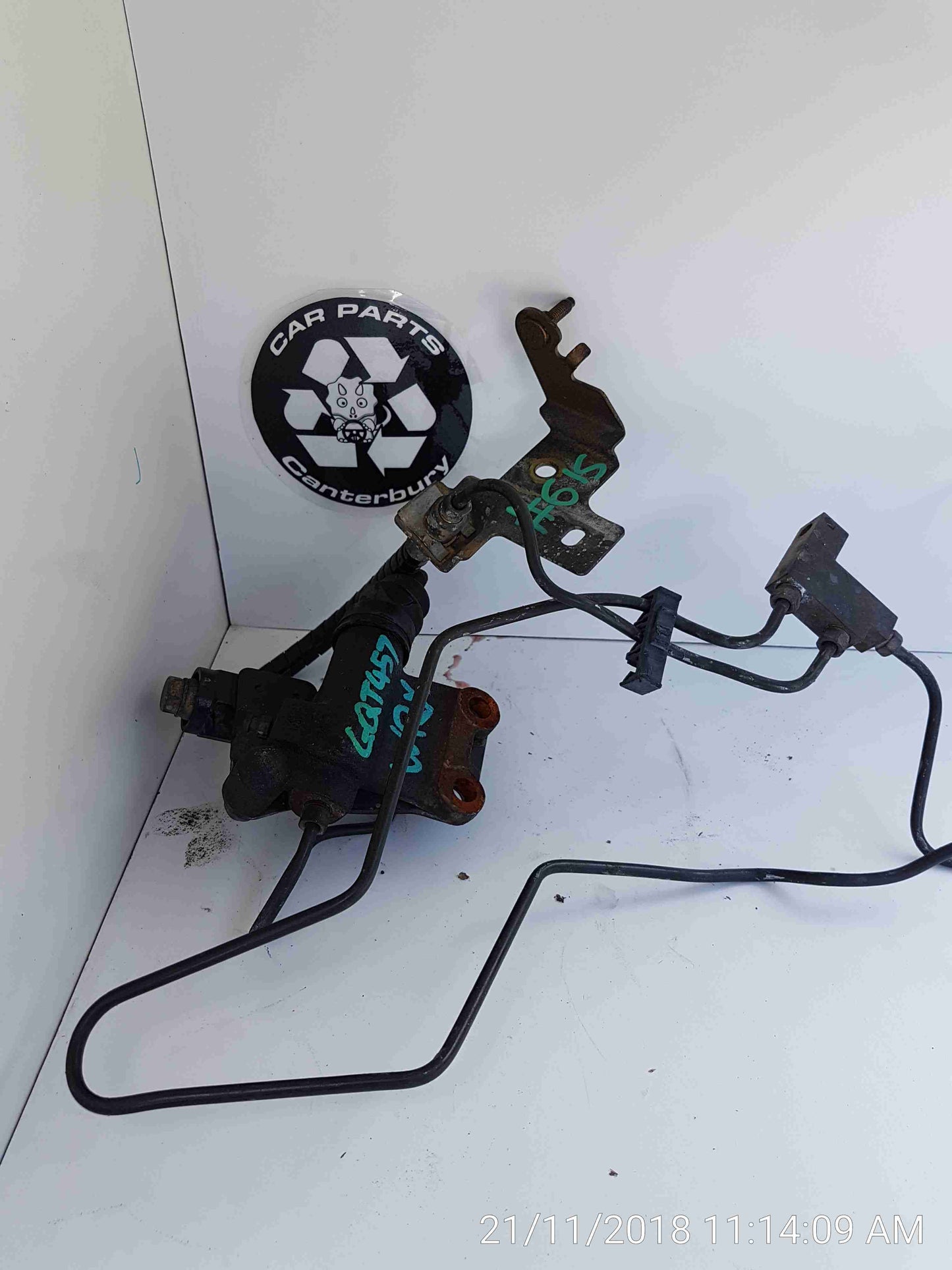 Clutch Slave Cylinder & Lines On loan to the james