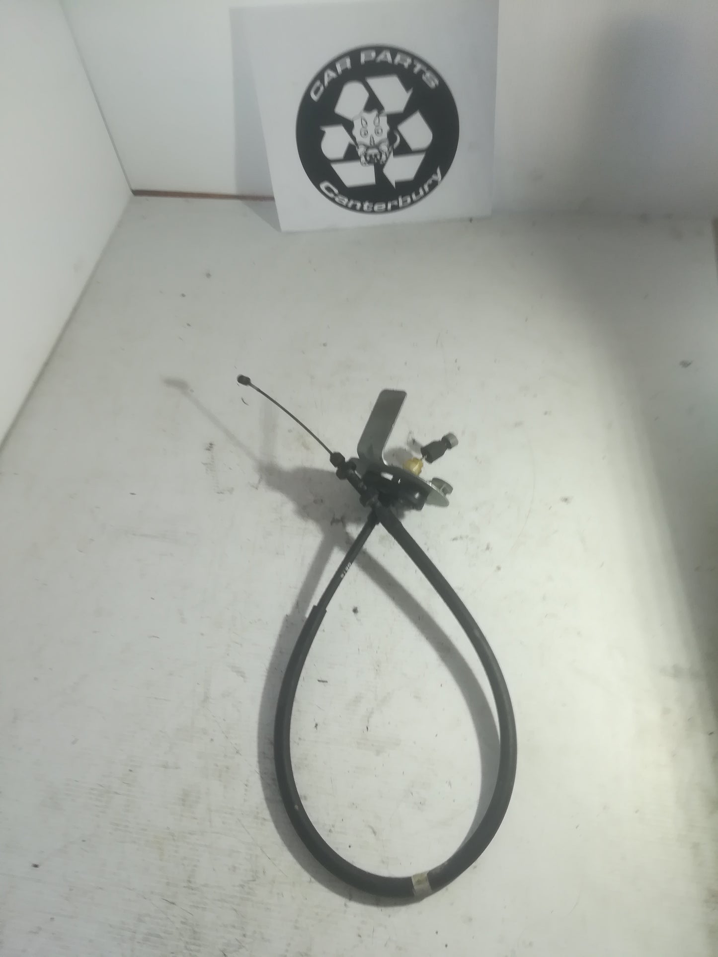 Throttle cable