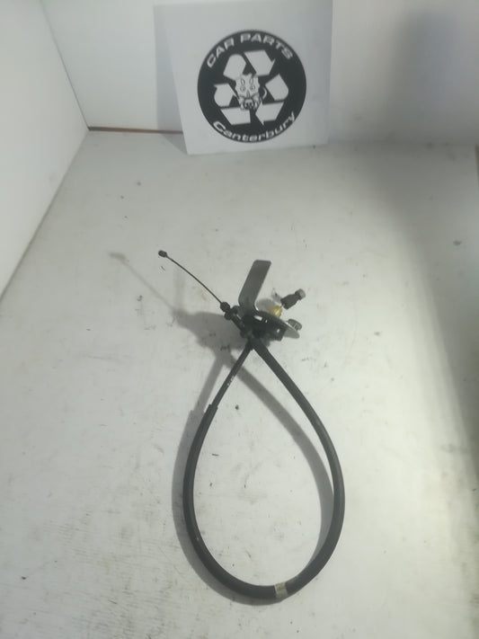 Throttle cable