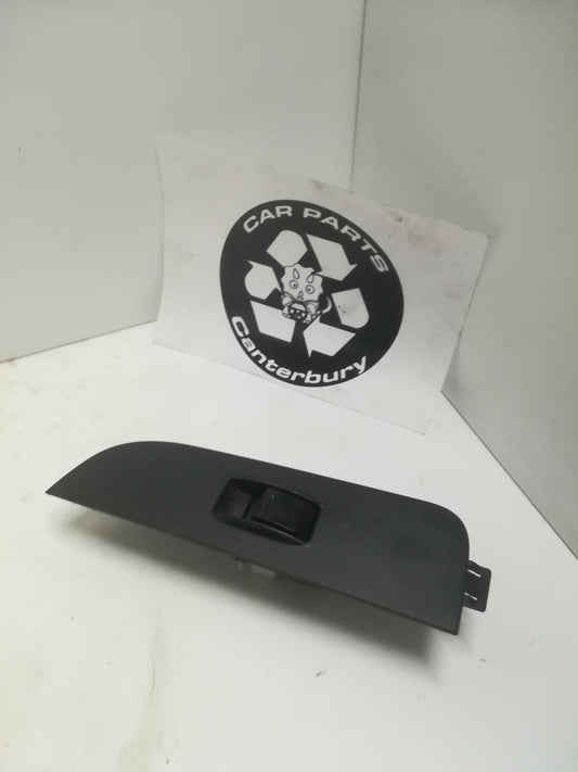 Window switch R/R