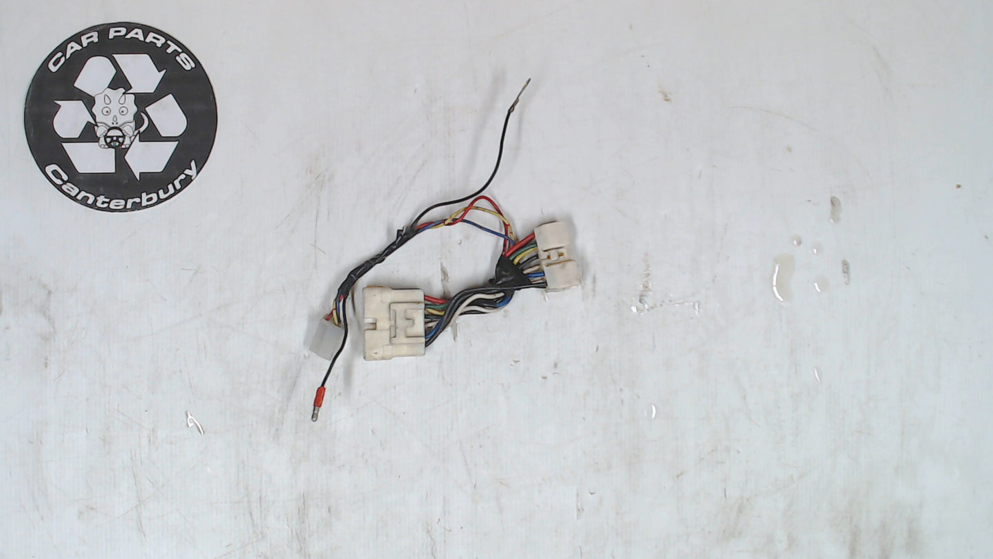 Loom - Misc - Stereo Adapater?