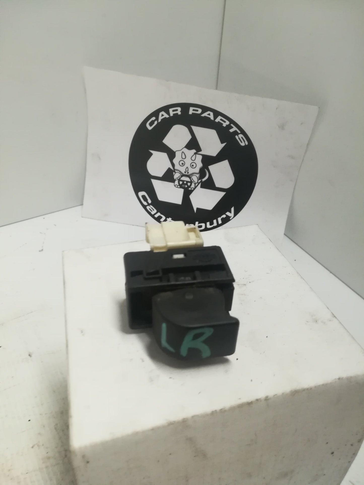 Window Switch R/L
