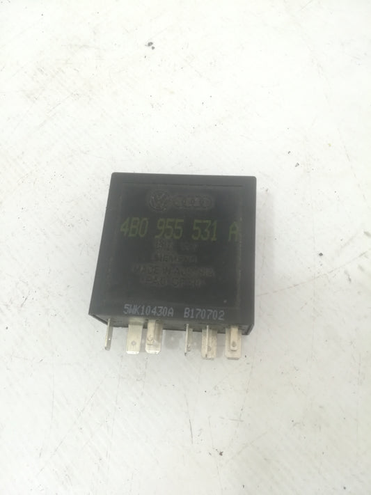 Relay 377 - 4bo 955531 a