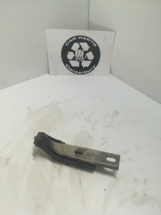 Bonnet Hinge