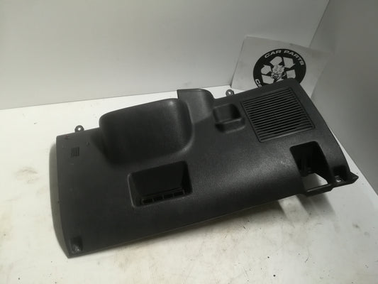 Dash Trim R - Lower w/Speaker R