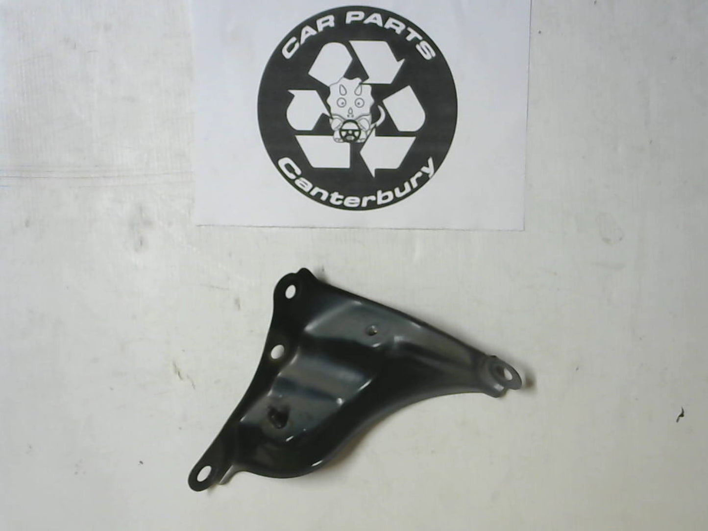 Bracket R/H