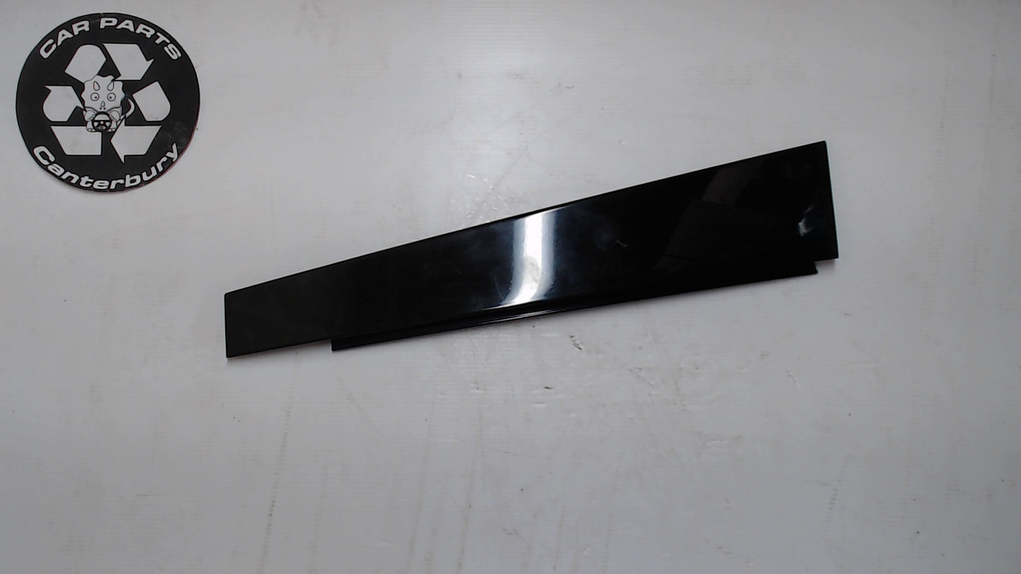 Trim - Exterior B Pillar