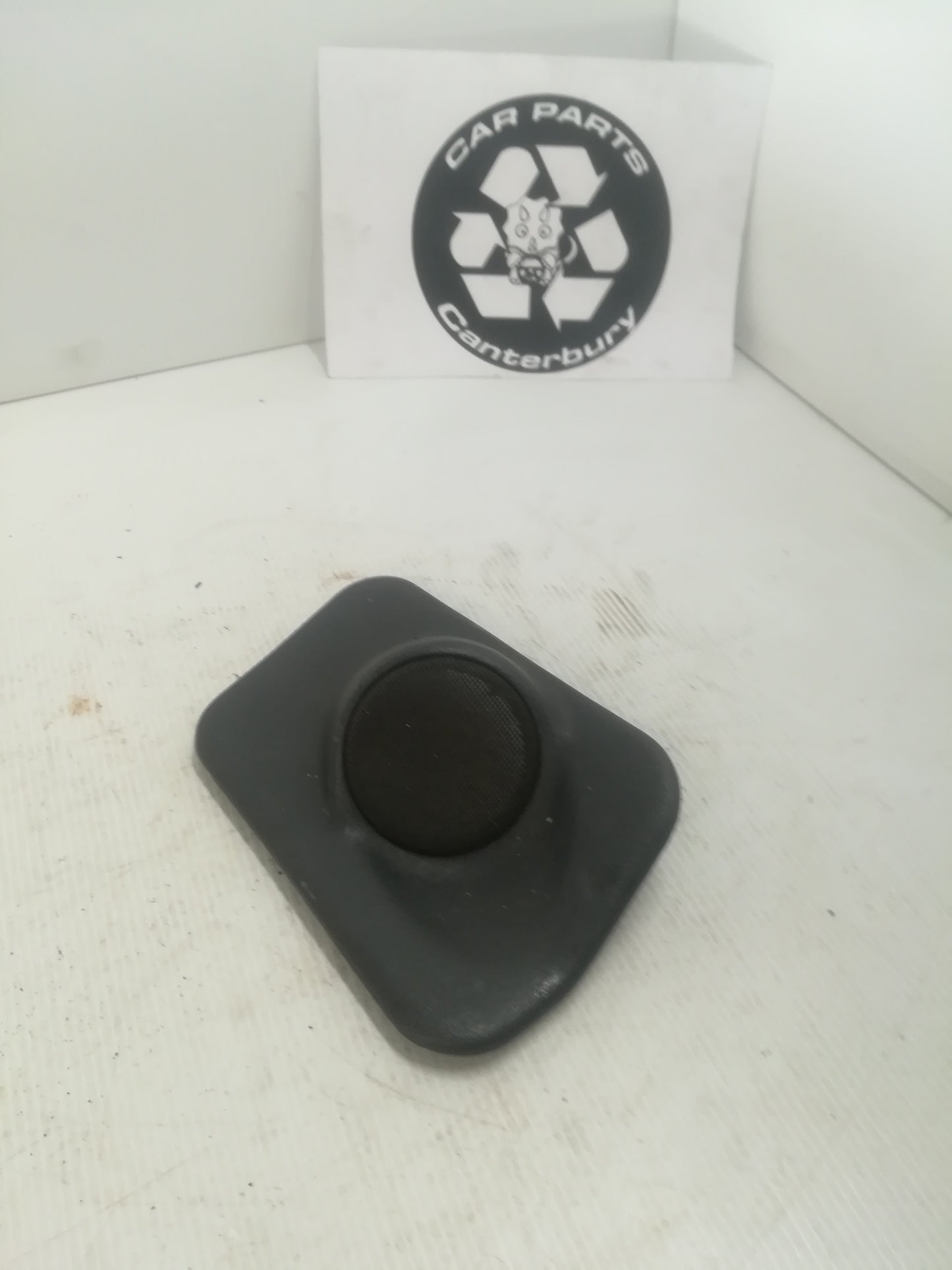 Strut Tweeter Cover L