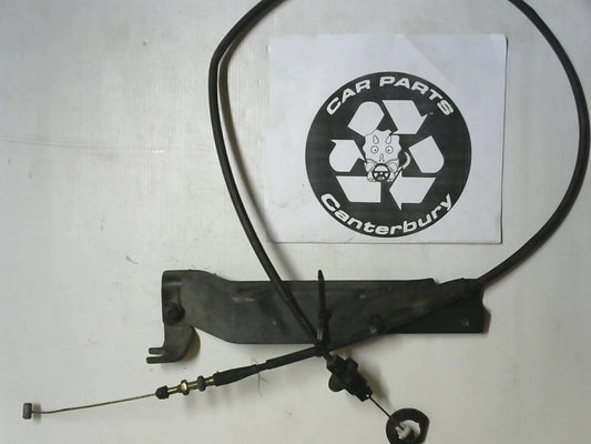 Accelerator/Throttle Cable & Bracket